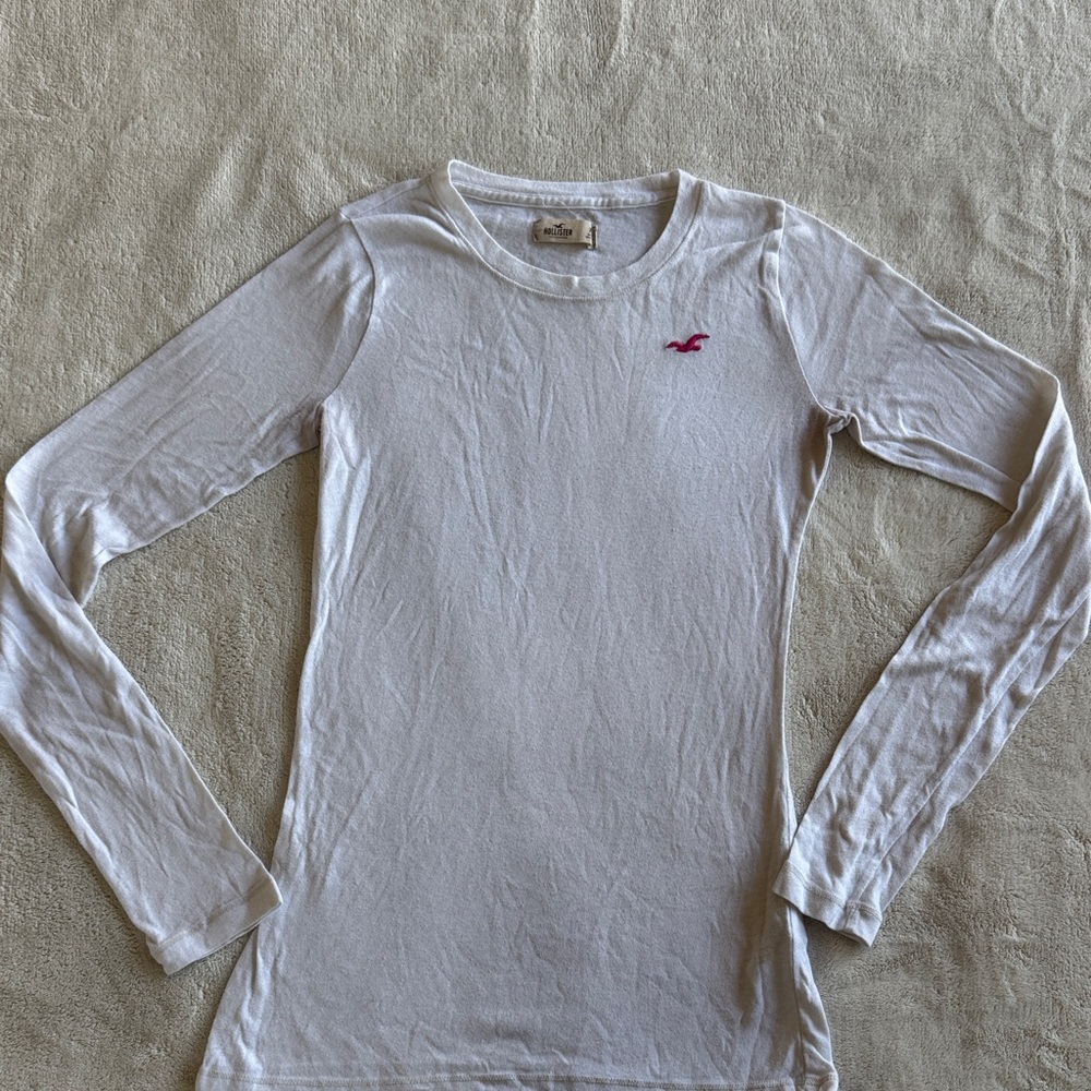 Hollister White Long-Sleeve Crewneck with Logo